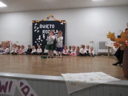 2025-11-06 Święto rogala w Osieku